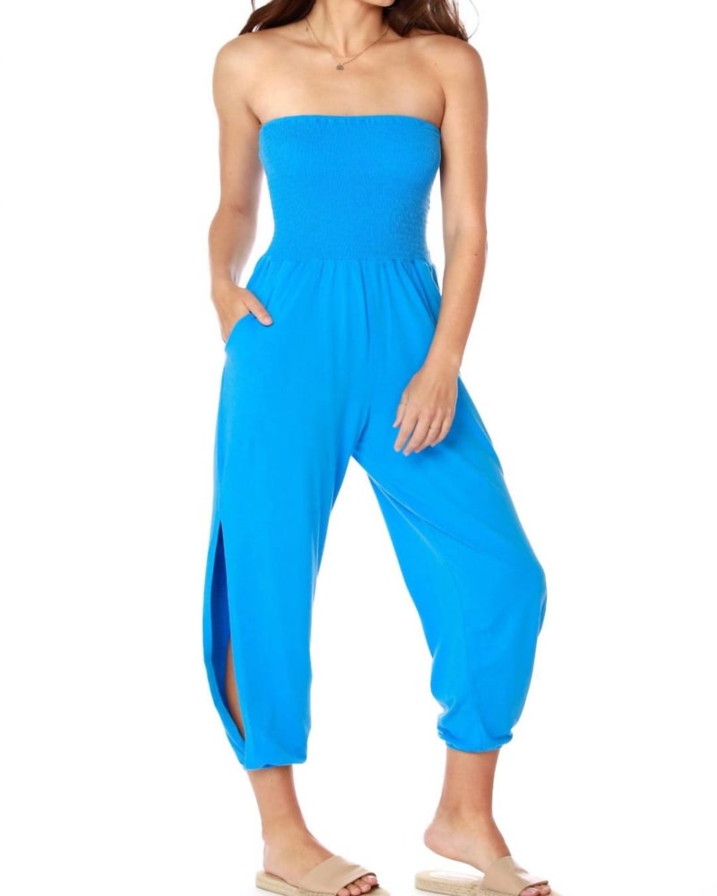 Front of a model wearing a size L Smocked Top Jumpsuit in Mykonos in Mykonos by bobi. | dia_product_style_image_id:326423
